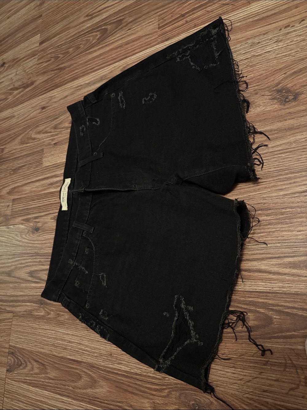 GAP “gap for good” 5” Black Distressed Denim Shorts